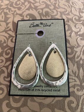 Bella Uno Teardrop Two Tone Earrings Silver Gold Fashion Style